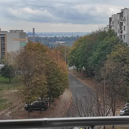 Студио M.R. 1 Apartment *